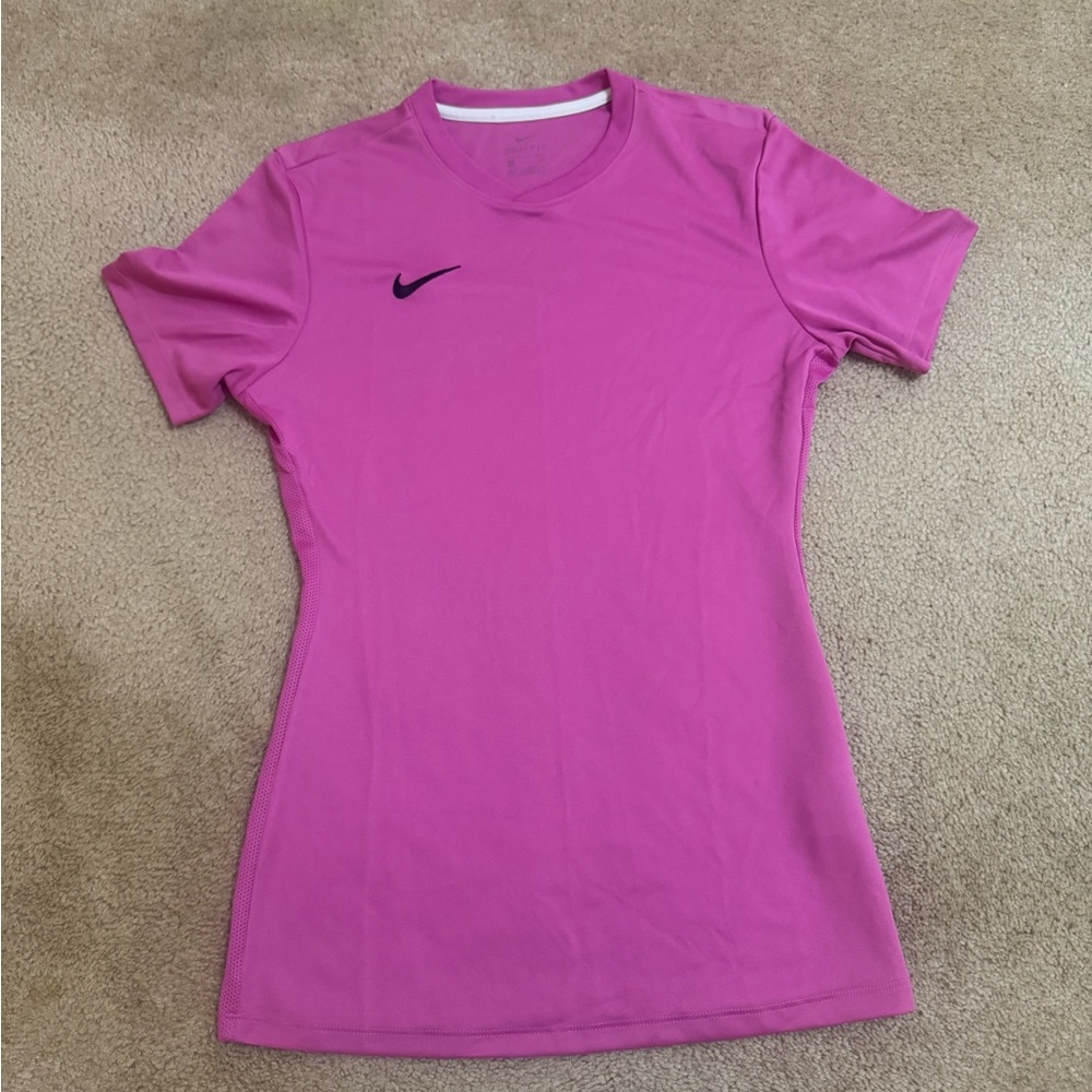 New Nike Women's Pink Sports Top
